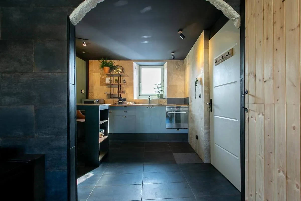 La Cachette Du Couvent, Balneo, Patio Apartment Pontivy